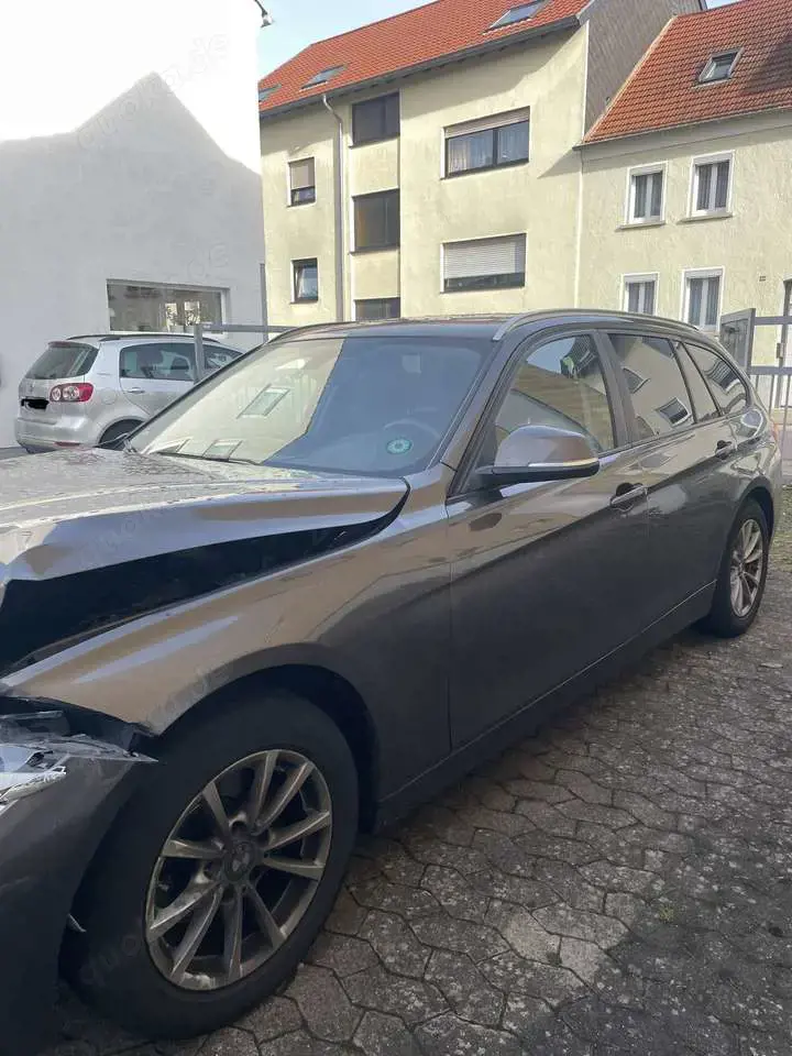 BMW 318 318 d