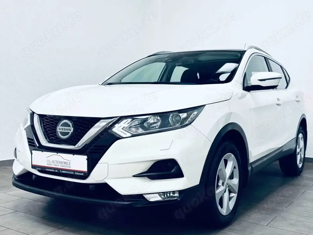 Nissan Qashqai Visia 1.5 DCI * R-KAMERA * AUT * PANO