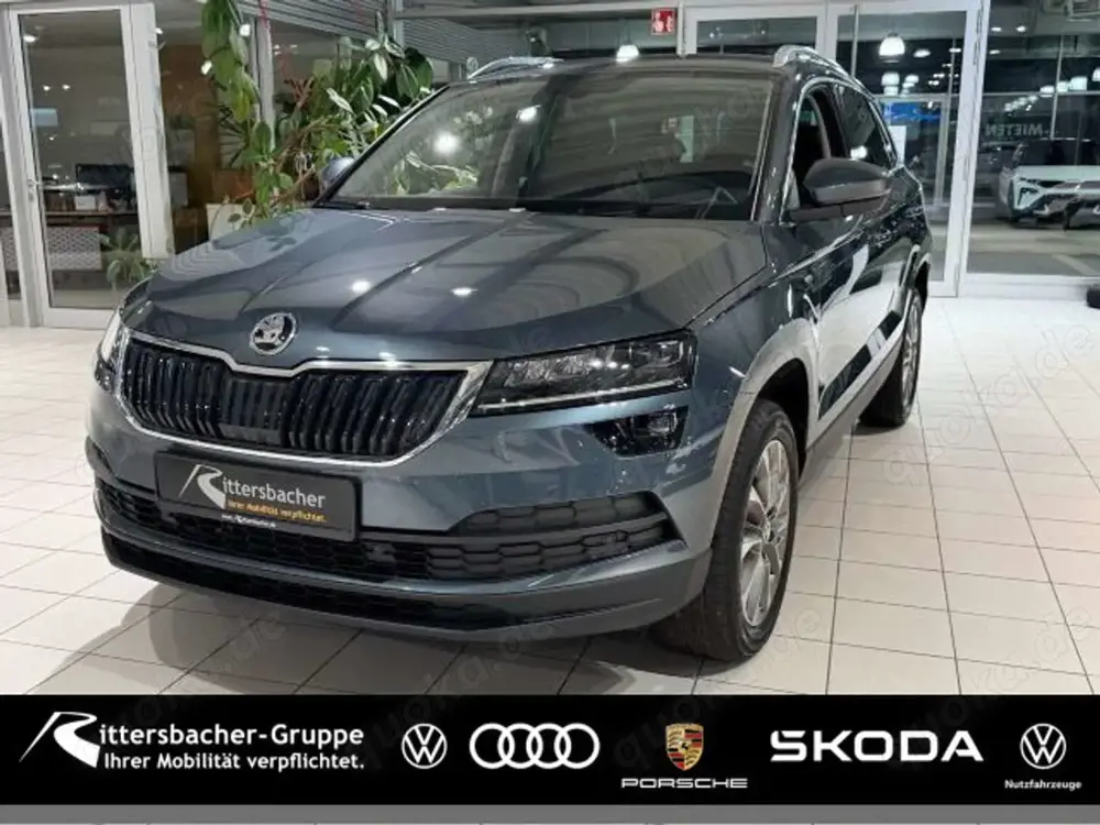 Skoda Karoq Clever 1.5 TSI Navi PDC Klima LED Kessy