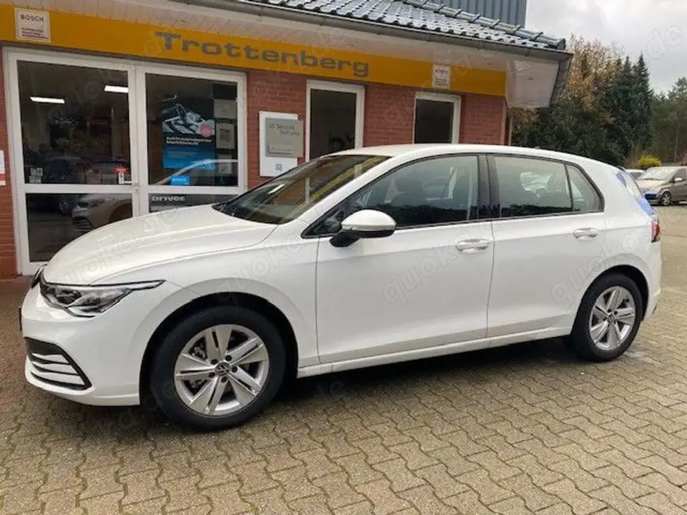 Volkswagen Golf VIII Lim. Life