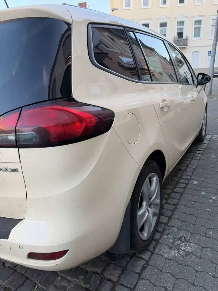 Opel Zafira 1.6 CNG Turbo Family
