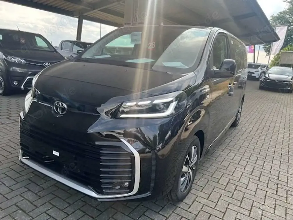 Toyota Proace Proace 2,2-l-D-4D L1 (7-Si.) Autm. Verso Lounge