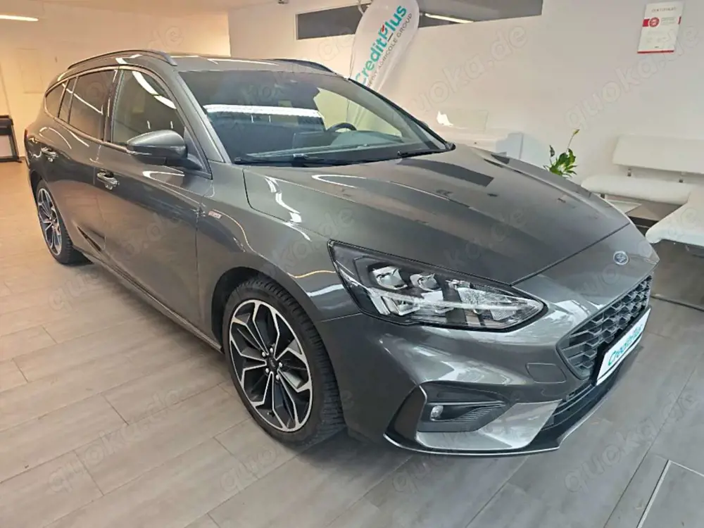 Ford Focus Turnier ST-Line Design+Tech Paket 2