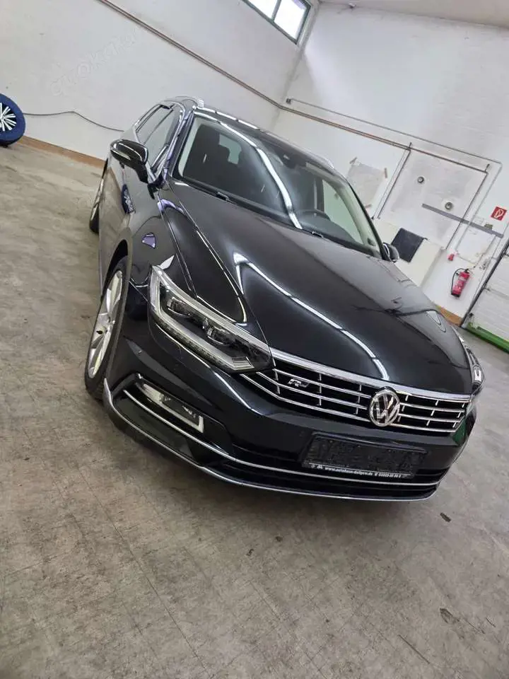 Volkswagen Passat Variant R-Line