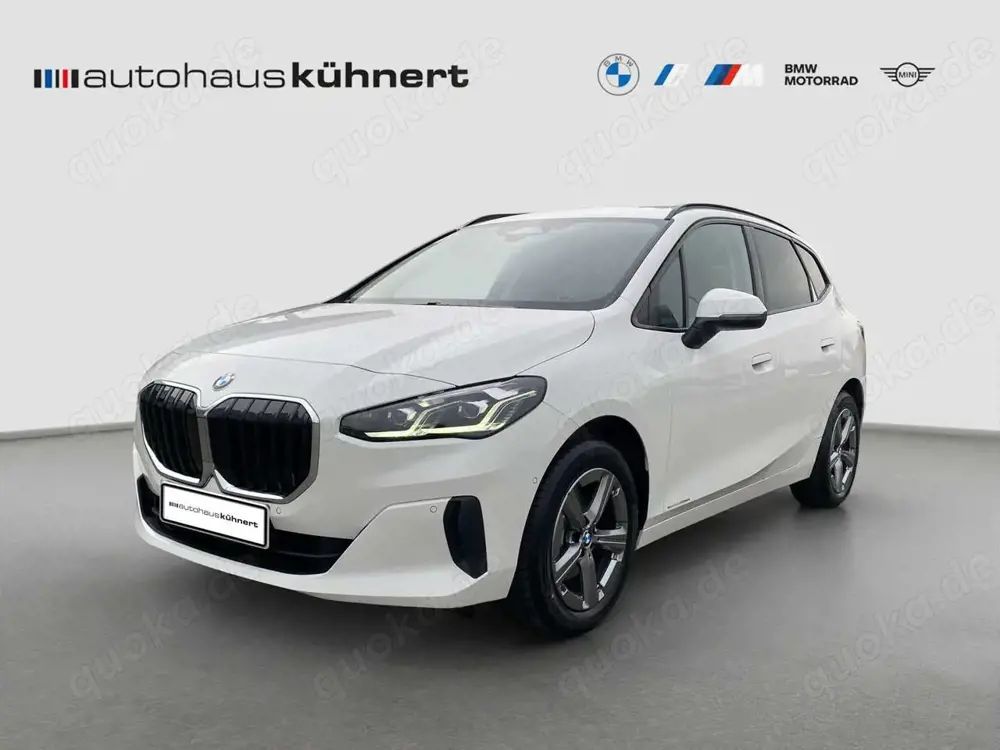 BMW 218 i Active Tourer SpurAss AHK HiFi Navi RFK DAB
