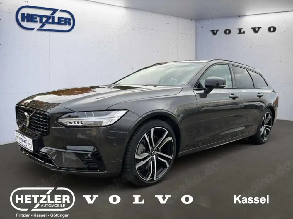 Volvo V90 Kombi Benzin EU6d B4 B Plus Dark 360 Kamera DAB SH