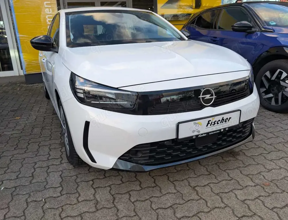 Opel Corsa Edition  Allwetterreifen / Winter Paket