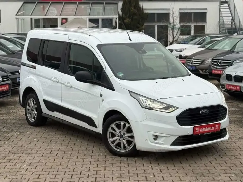 Ford Tourneo 1.5 TDCi Connect Trend*NAVI*GRA*PDC*BCM*