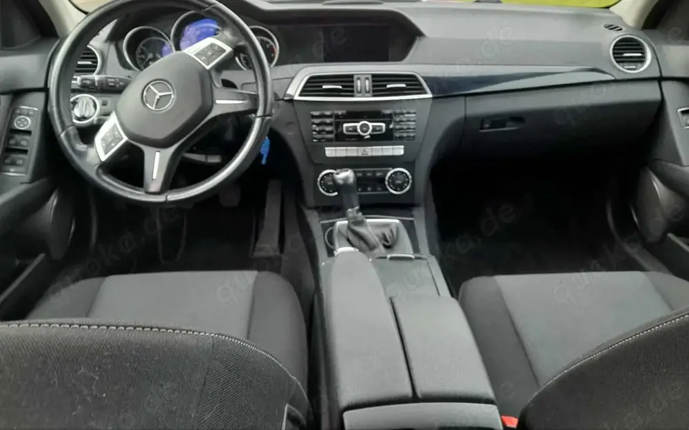 Mercedes-Benz C 220 C 220 T CDI DPF BlueEFFICIENCY Elegance Edition