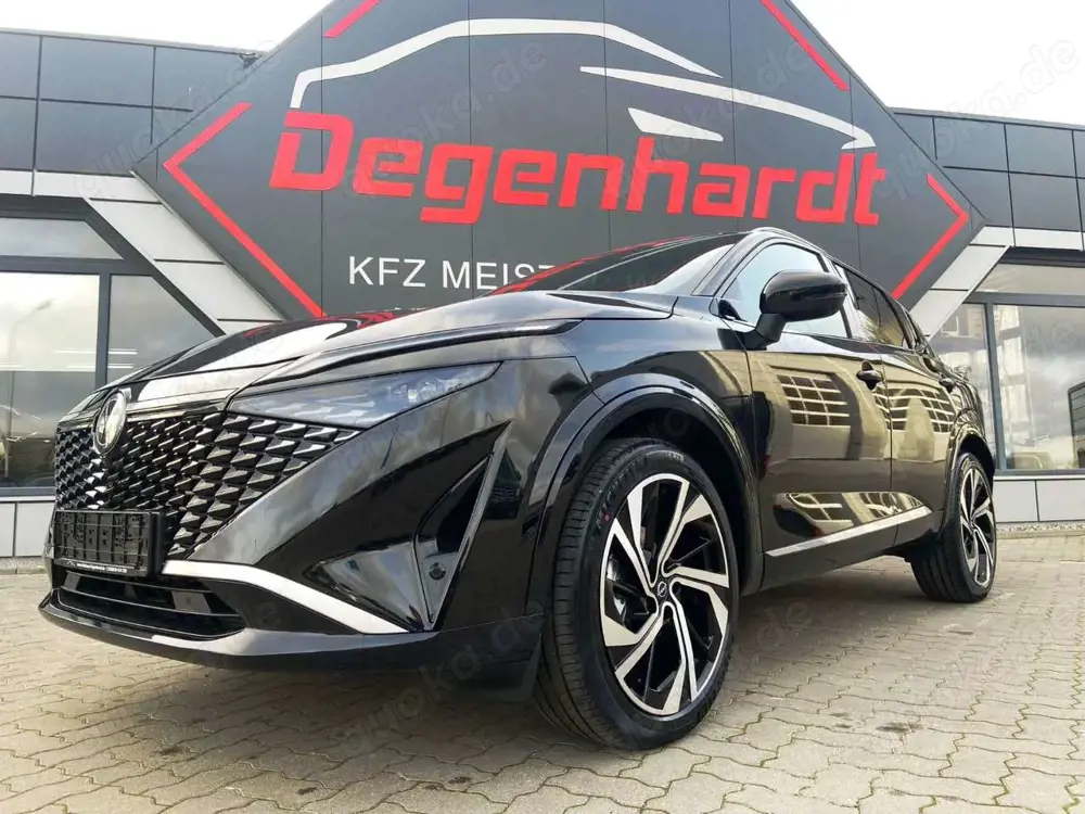 Nissan Qashqai 1.3 MHEV 158 CVT Tekna+ Tekna plus Sitzh