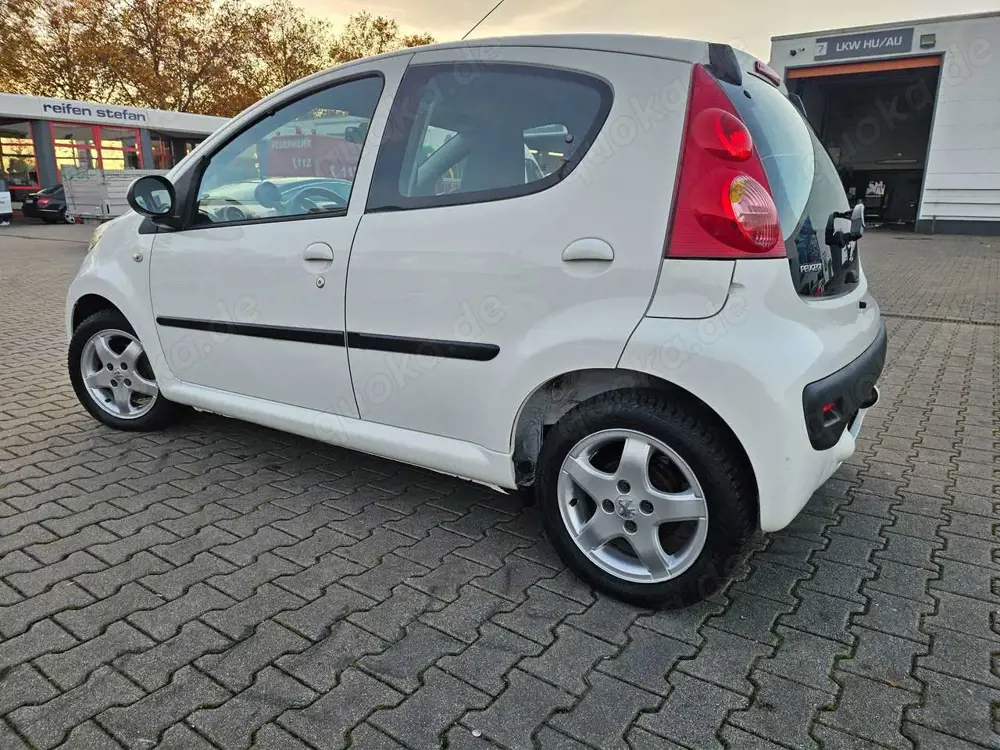 Peugeot 107 107  5-Türer Filou,Klima,Alu,ZV,el.Fen,Tüv28