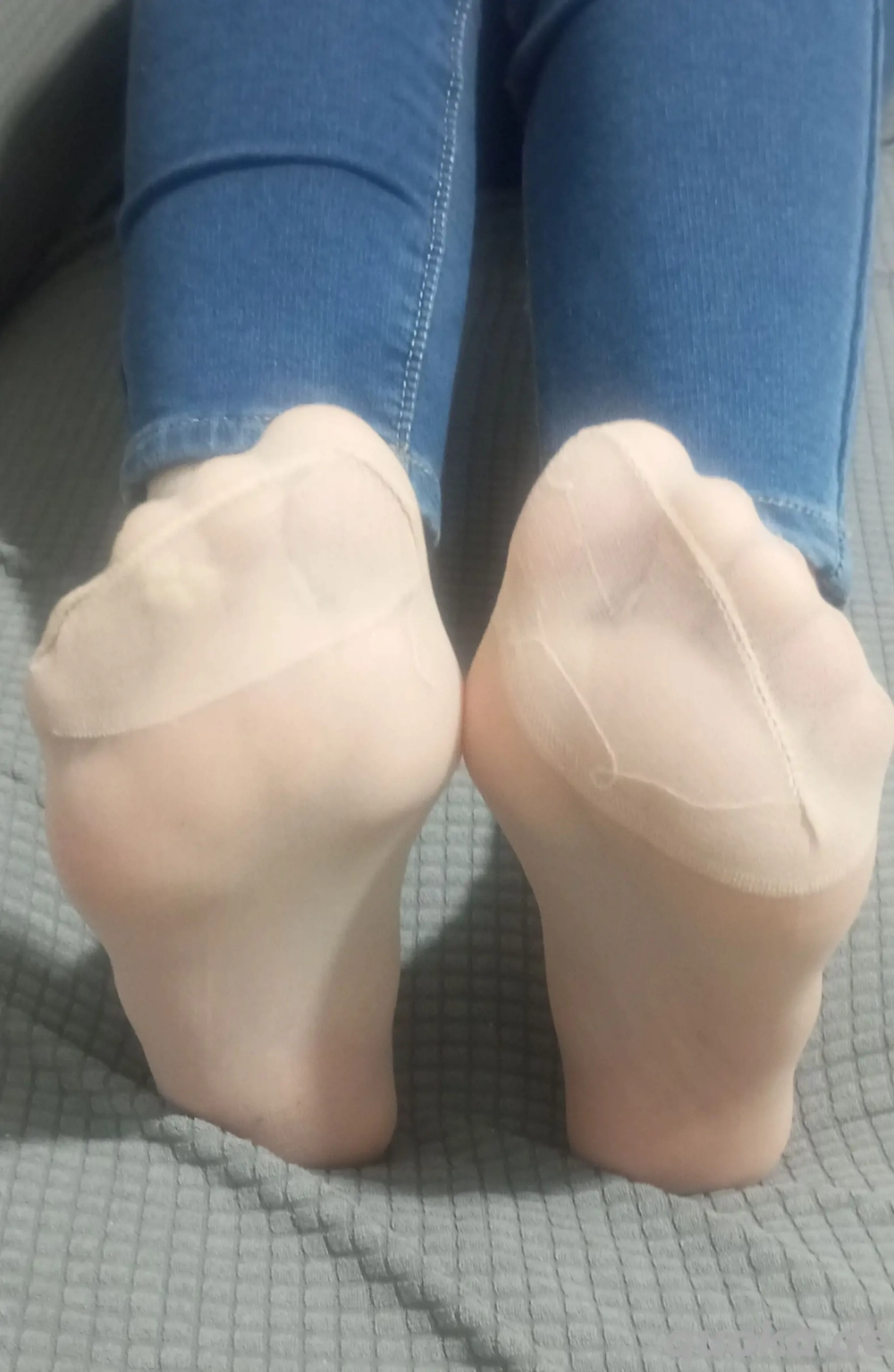 Getragene Nylon Söckchen*Duftig*