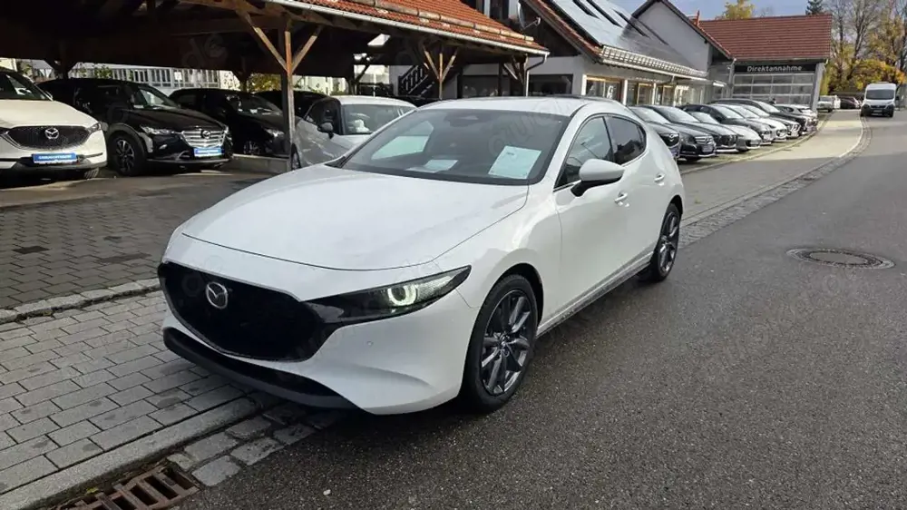 Mazda 3 als Center-Line mit DESI 6 Jahre Garantie