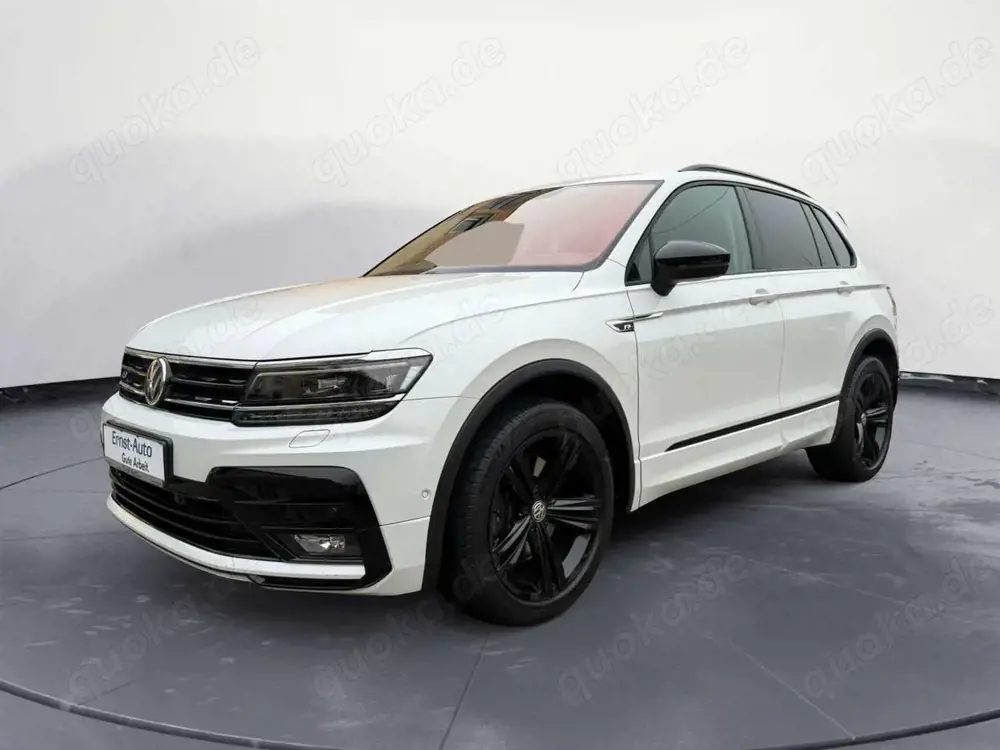 Volkswagen Tiguan Highline 4Motion 2.0 TDI +AHK+DSG+NAVI+PANO+