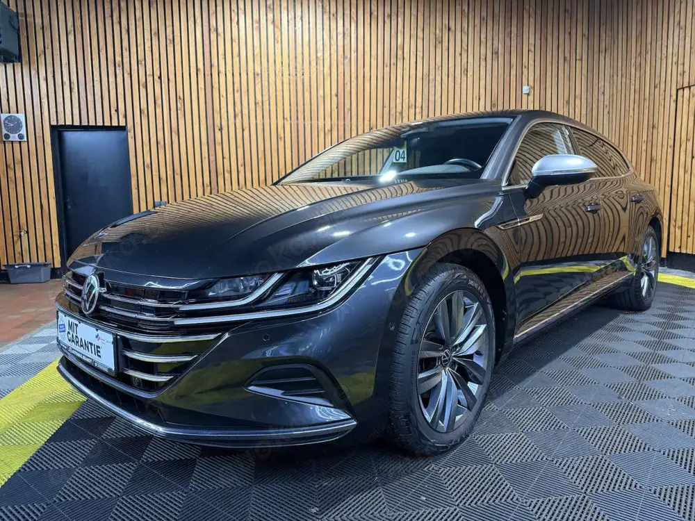 Volkswagen Arteon 1.4 eHybrid SB*Navi*LED*Kam*AHK*DCC*Leder