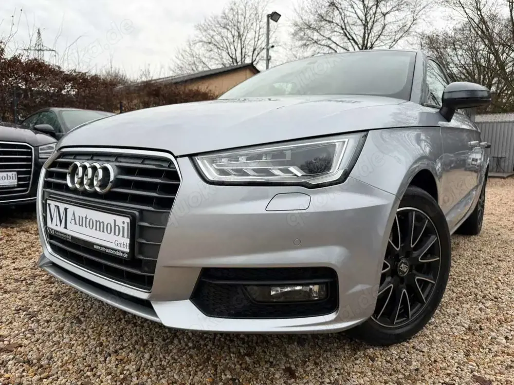 Audi A1 1.0 TFSI design Sportback SitzH.*Nav*32.921KM