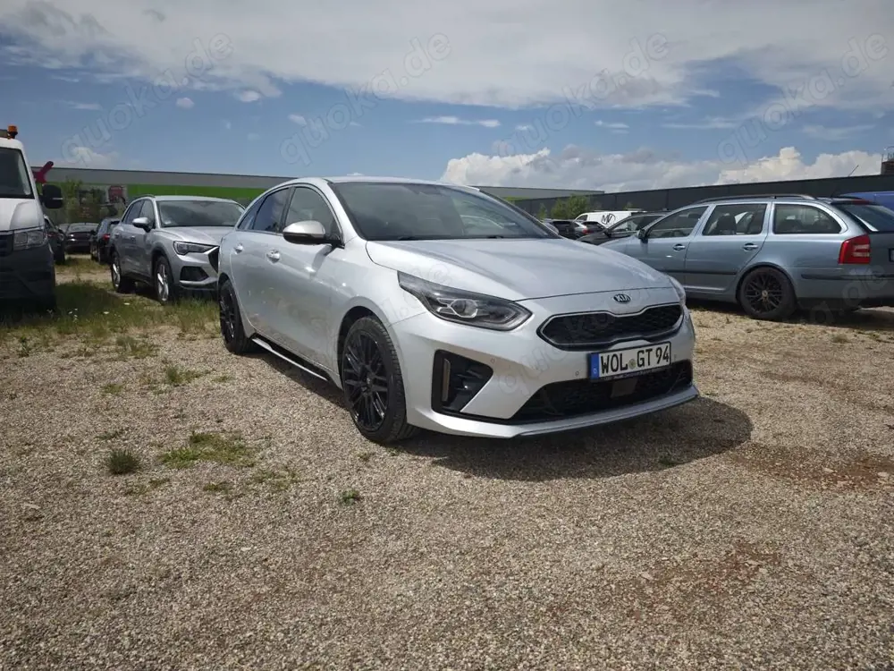 Kia ProCeed / pro_cee'd 1.6 CRDi Eco-Dynamics+ (48V Mild-Hybrid) GT LINE