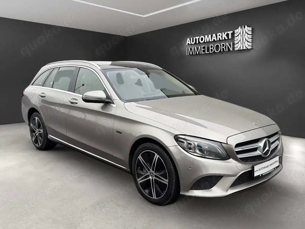 Mercedes-Benz C 300 T de Pano*Virtual*Distro*VollLeder*Burmest