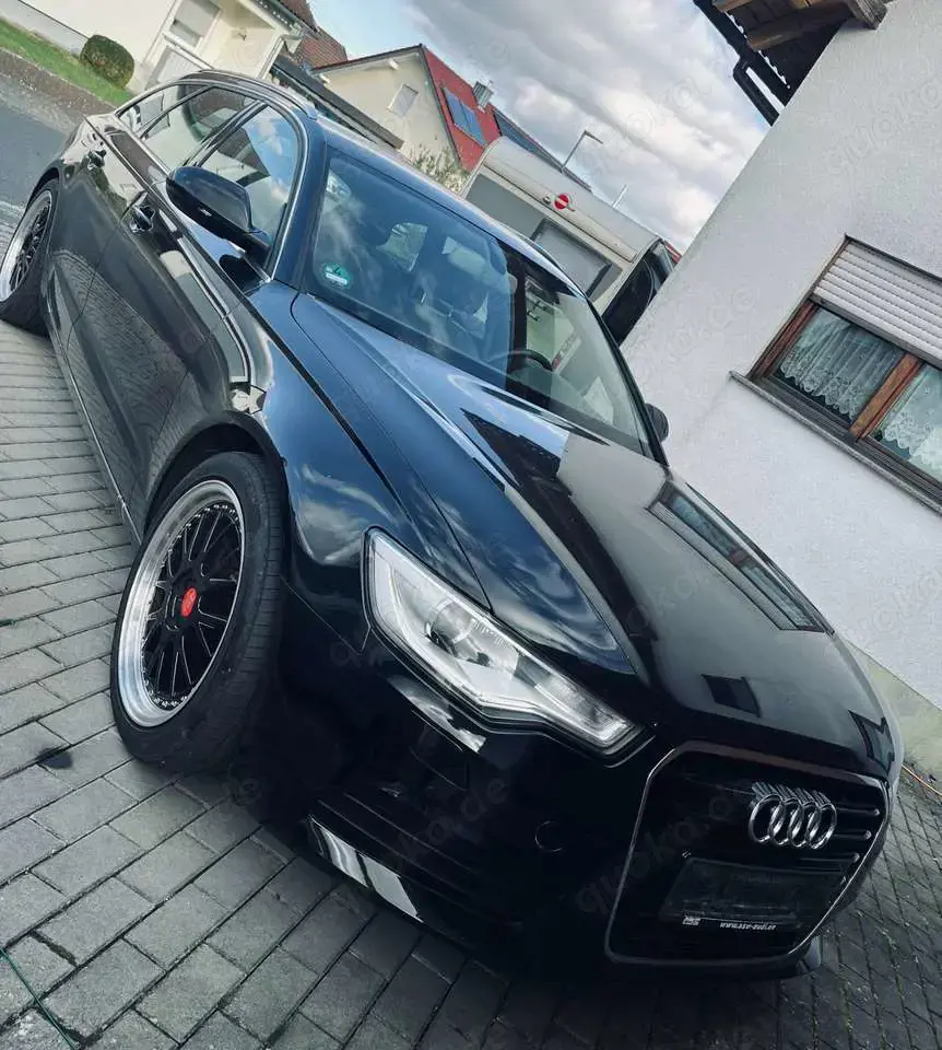 Audi A6 Avant 3.0 TDI DPF quattro tiptronic