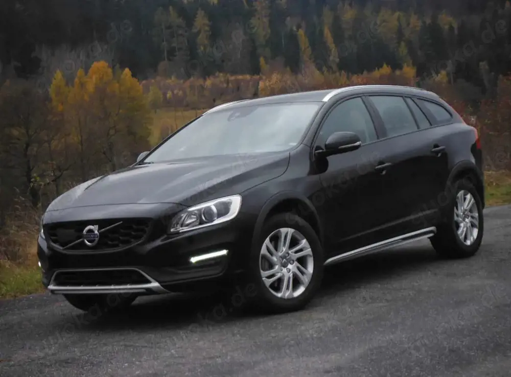 Volvo V60 Cross Country 190 PS -  114000 km