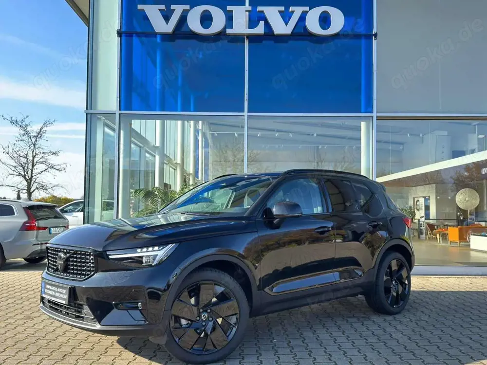 Volvo XC40 B4 Ultra Black Edition