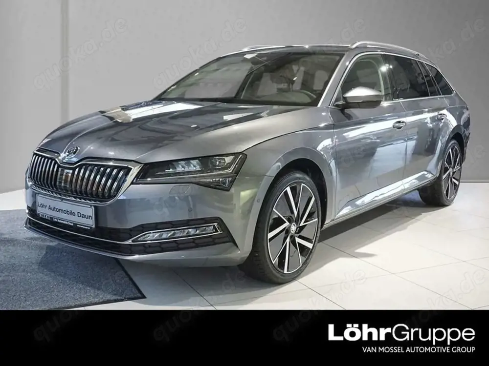 Skoda Superb Combi 2.0 TDI DSG Style Navi, Matrix