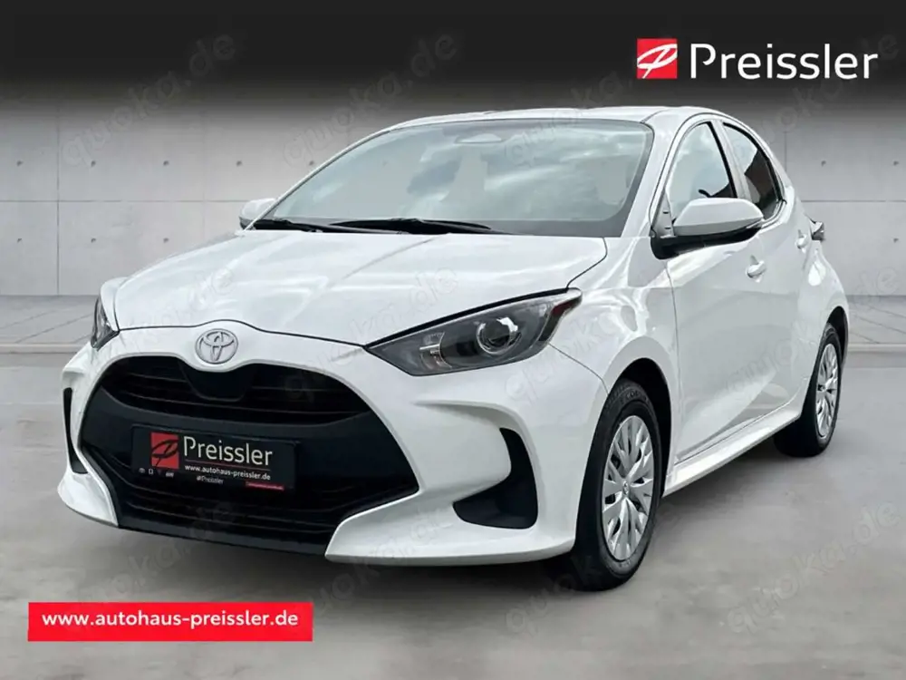 Toyota Yaris Hybrid Business Edition Navi Soundsystem Blendfrei