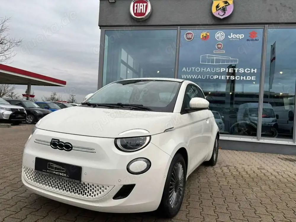 Fiat 500e 42 KWh*16"*Kamera*PDC*SHZ*