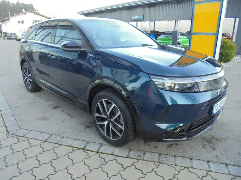 Opel Grandland 1.6 Plug-in-Hybrid 143 kW GS AHK 20 Zoll