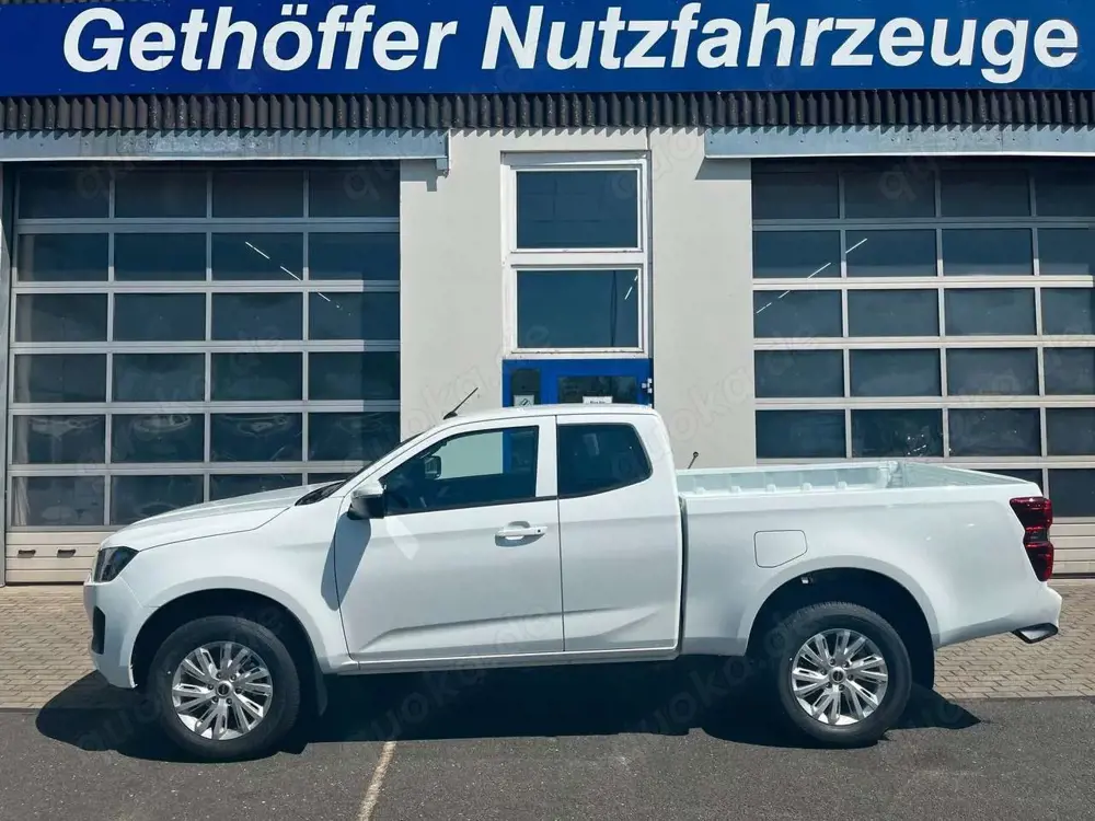 Isuzu D-Max Space Cab LS AT neues Modell +SOFORT+