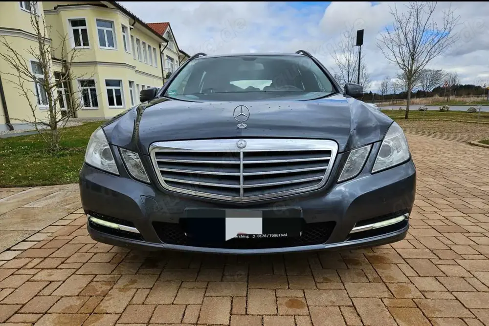 Mercedes-Benz E 220