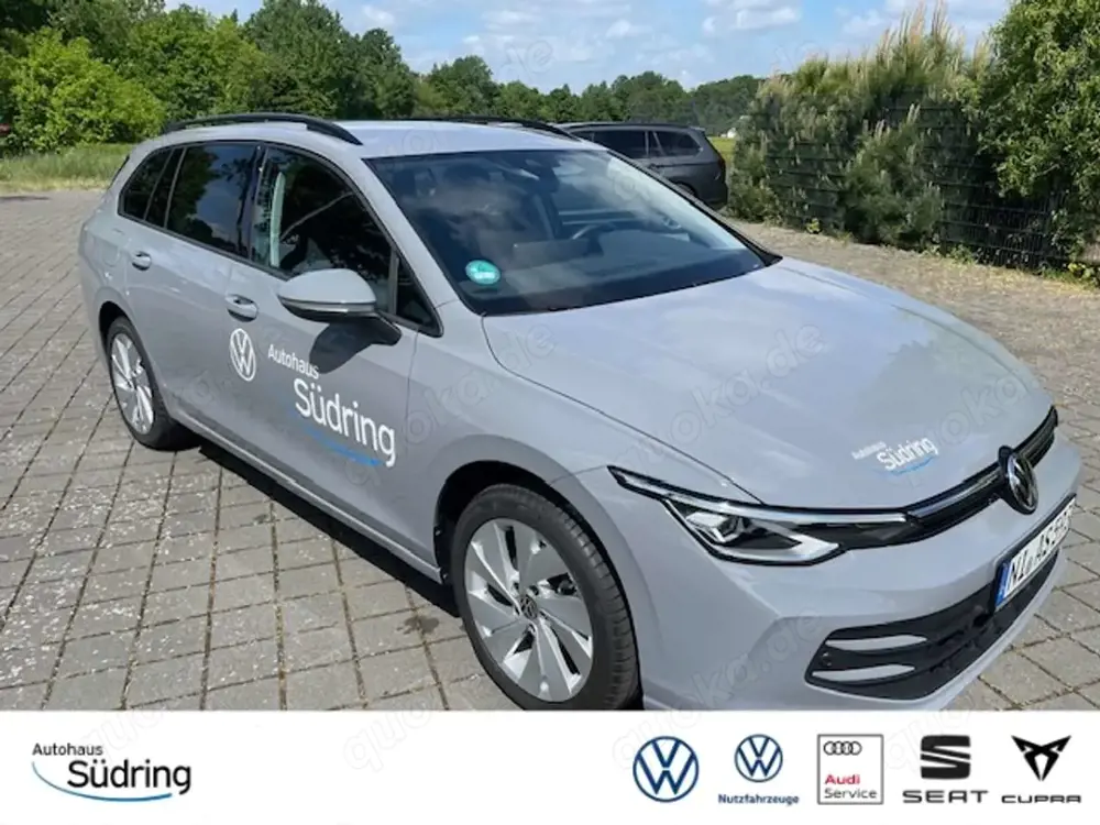 Volkswagen Golf Variant VIII 1,5 TSI Life AHK App Connect