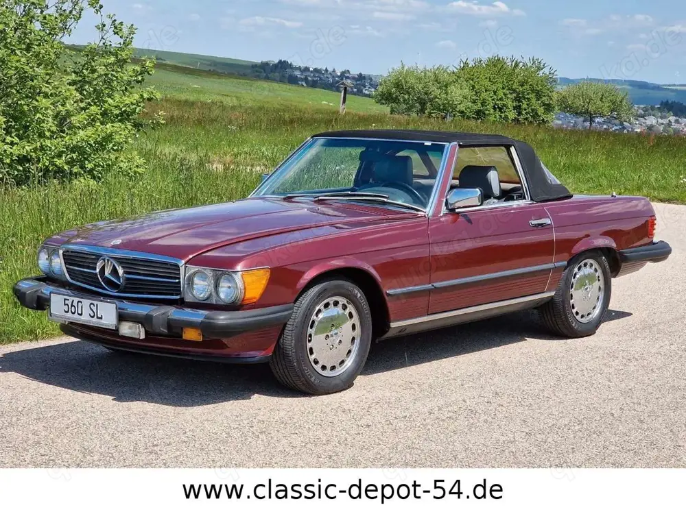 Mercedes-Benz SL 560