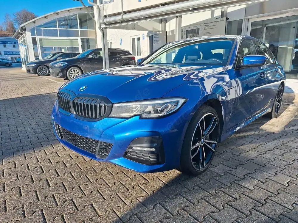 BMW 330 e xDrive Lim. M Sport HUD Laser Harman DAB