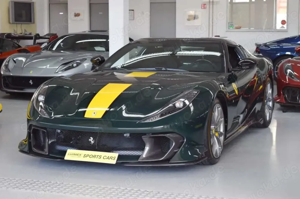 Ferrari 812 Competizione Aperta