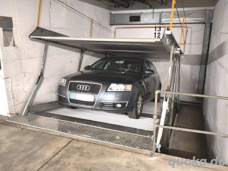 Tiefgaragen Duplex-Stellplatz