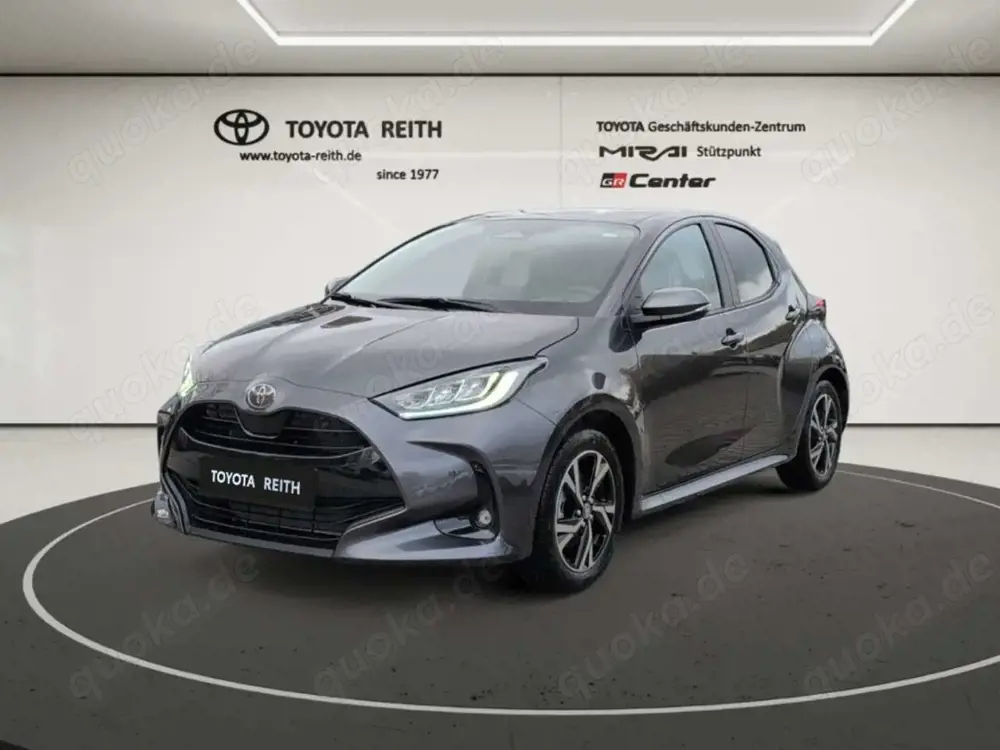 Toyota Yaris Hybrid Teamplayer LED Apple CarPlay Android Auto K