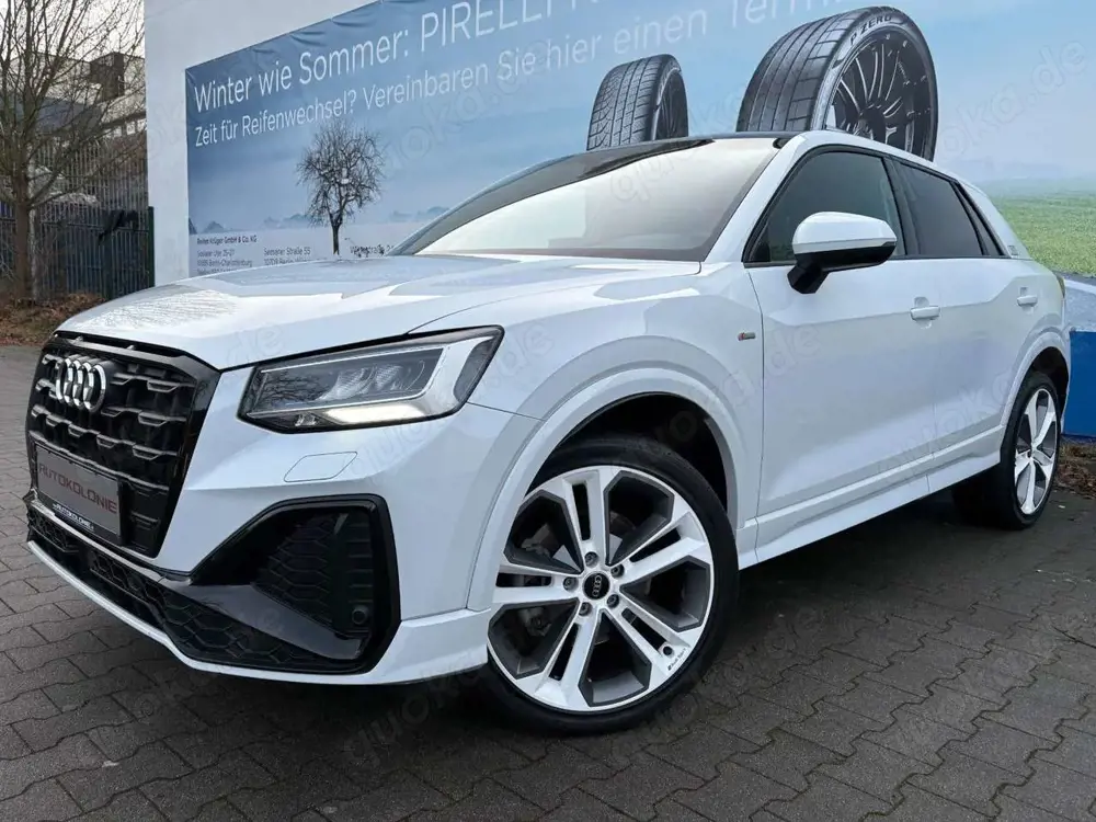 Audi Q2 40 TFSI QAUTTRO S LINE-OPTIK-PAKET-PANO