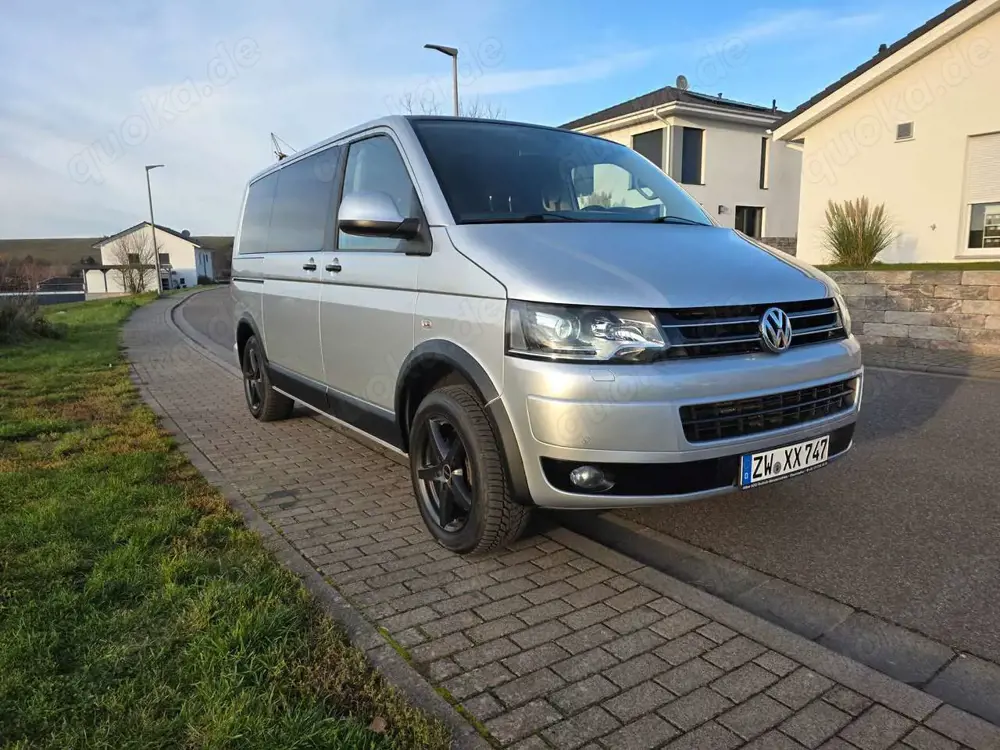 Volkswagen T5 Multivan Multivan DSG 4MOTION Highline