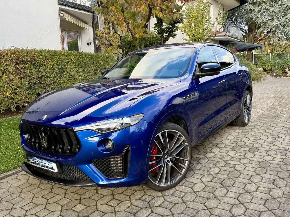 Maserati Levante Trofeo 3,8 V8 TÜV/ KD neu, 8 Räder + Felgen