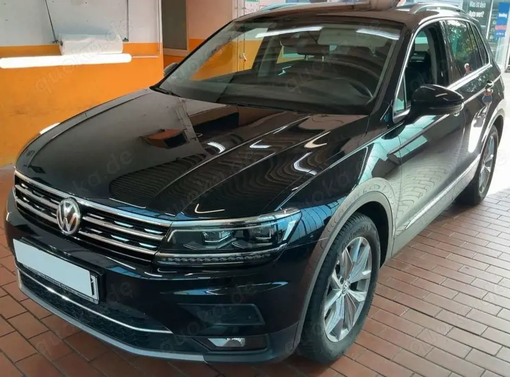 Volkswagen Tiguan Highline Virtual Pano Navi LED 360* AHK