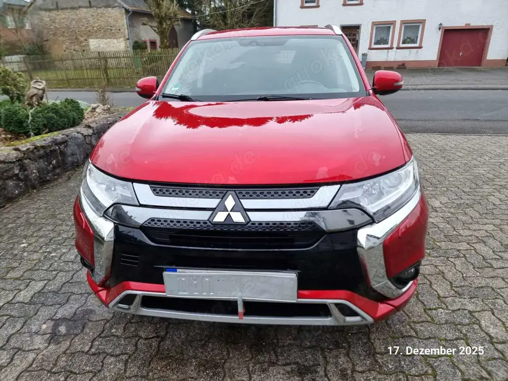 Mitsubishi Outlander PHEV Basis 4WD