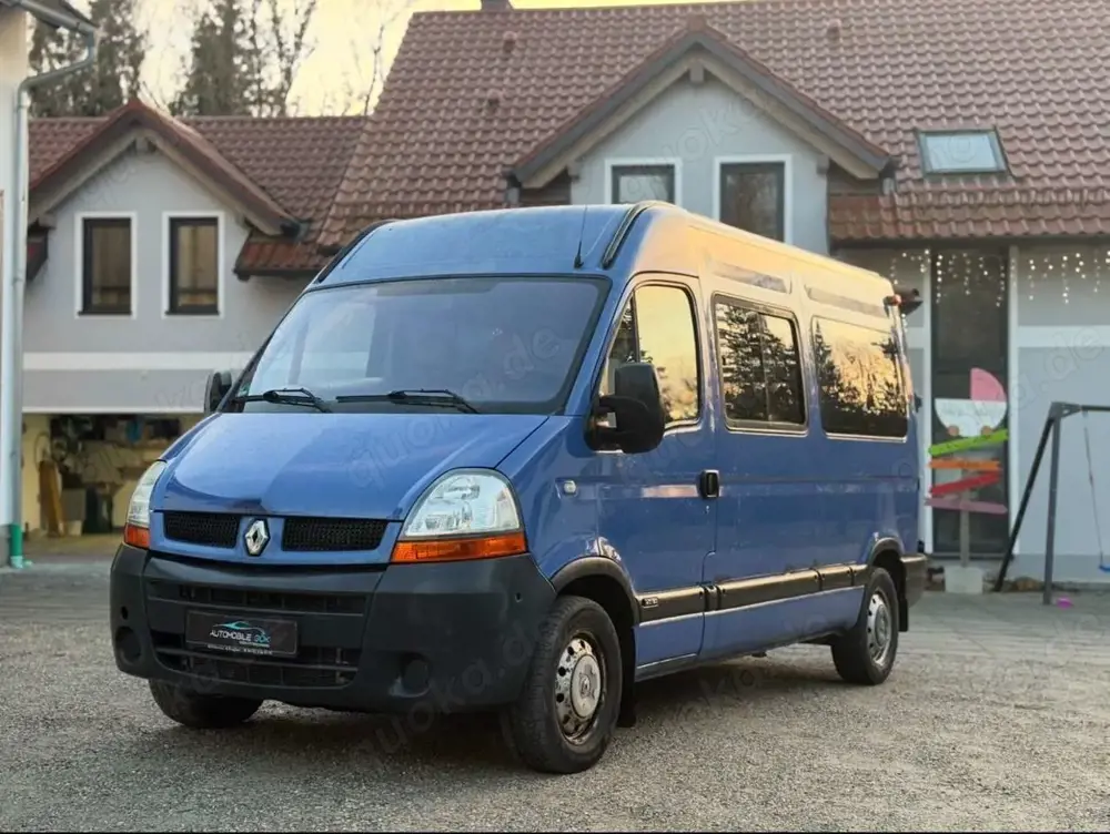 Renault Master 2.5 dCi L2H2* 1.HAND * KLIMA * 9-SITZER *ROLLSTUHL