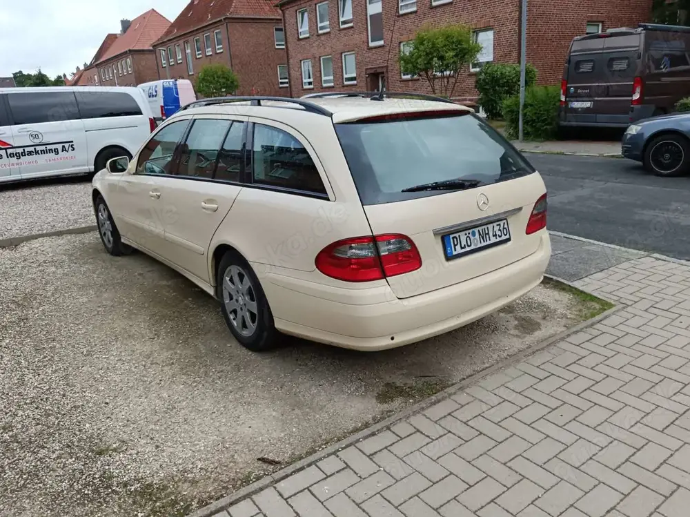 Mercedes-Benz E 220 E 220 T CDI Automatik Classic DPF