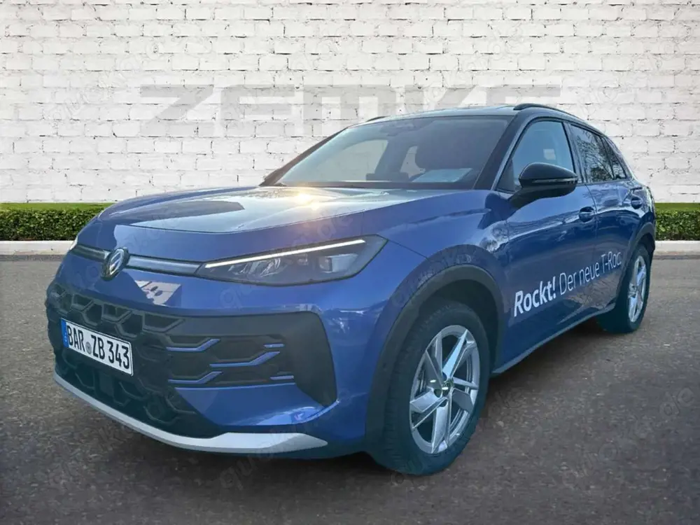 Volkswagen T-Roc 1.5 eTSI Life Digitales Cockpit LED Dyn. Kurvenlic