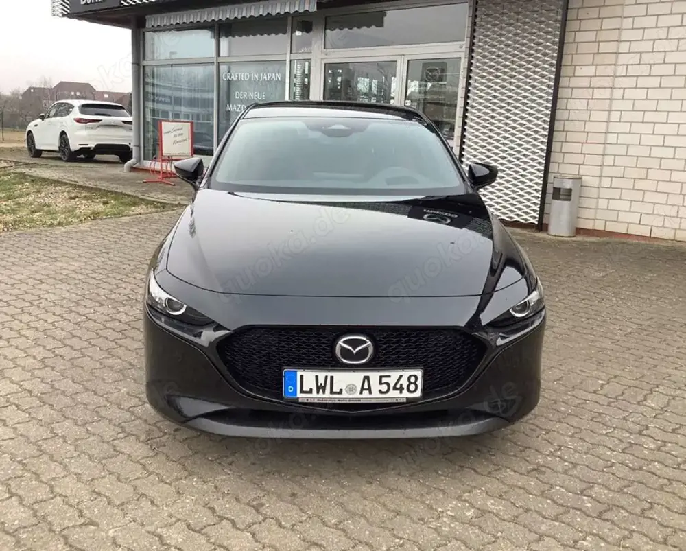 Mazda 3 2.5L e-SKYACTIV G 140ps 6AT FWD Nagisa