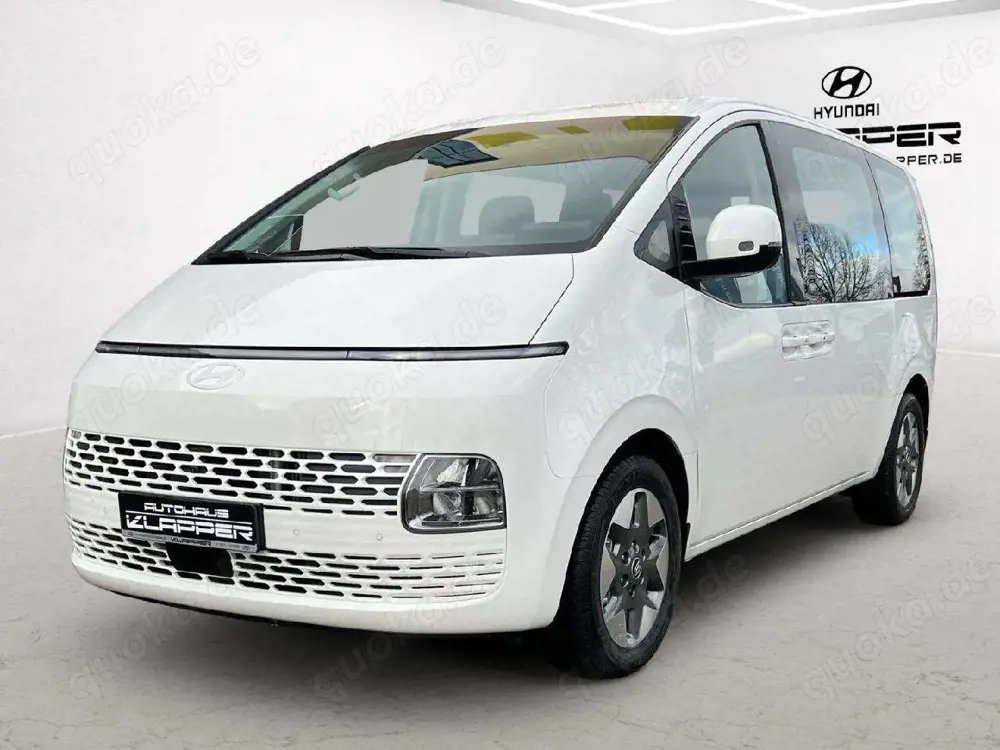 Hyundai STARIA Trend Hybrid 2WD