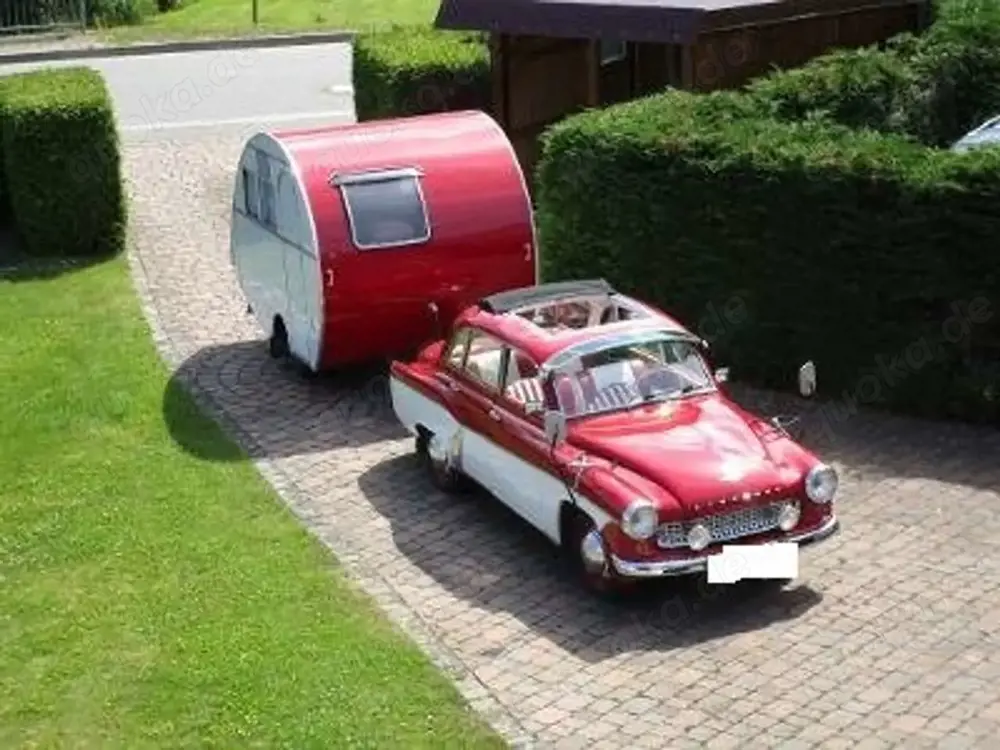 Wartburg 311 Limousine de Luxe mit Faltdach