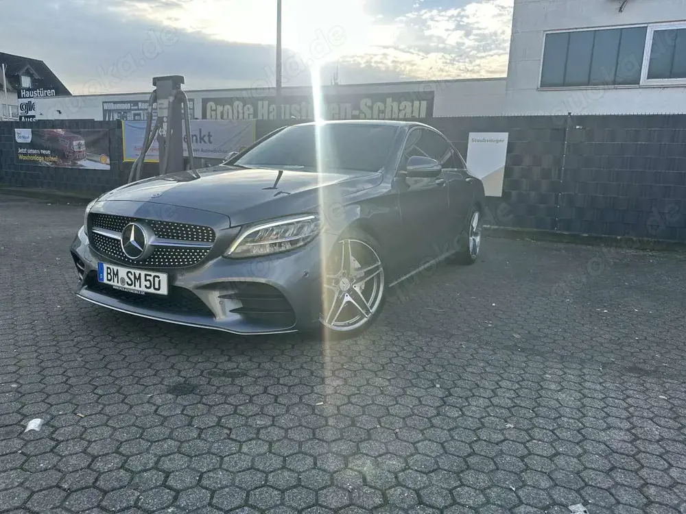 Mercedes-Benz C 200 d 9G-TRONIC AMG Line