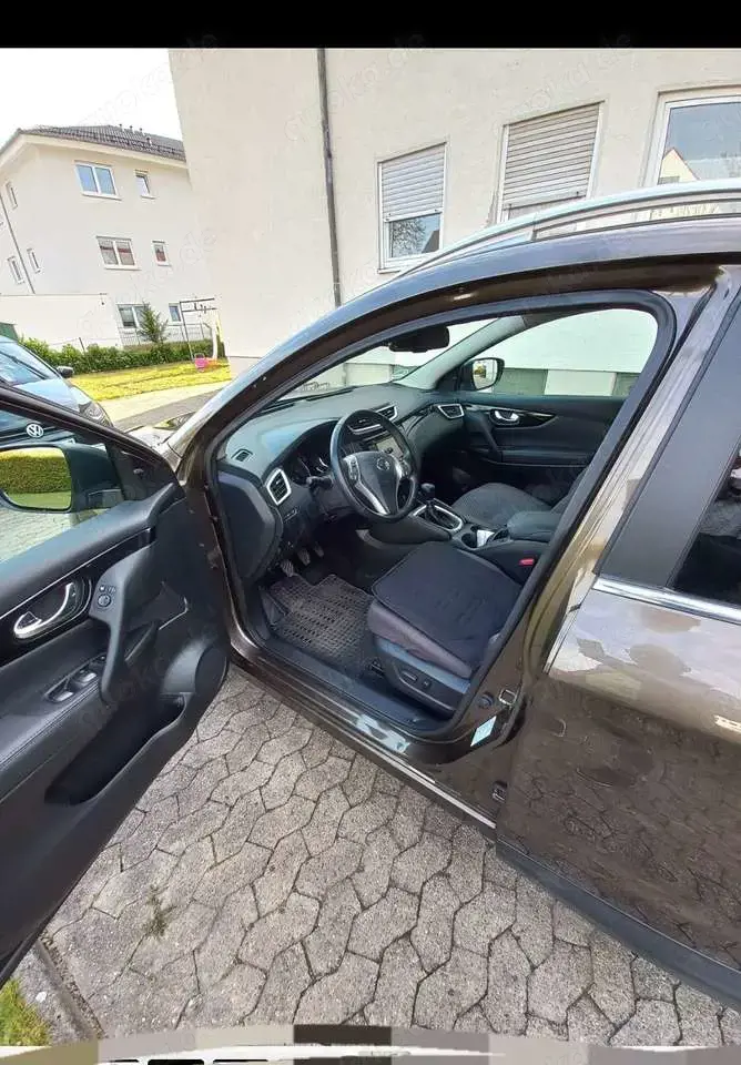 Nissan Qashqai 1.2 DIG-T TEKNA